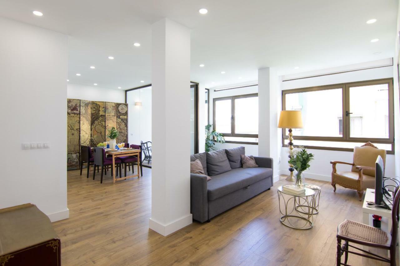 Homeforguest Stylish And Modern Apartment Overlooking Las Canteras Las Palmas de Gran Canaria Eksteriør billede