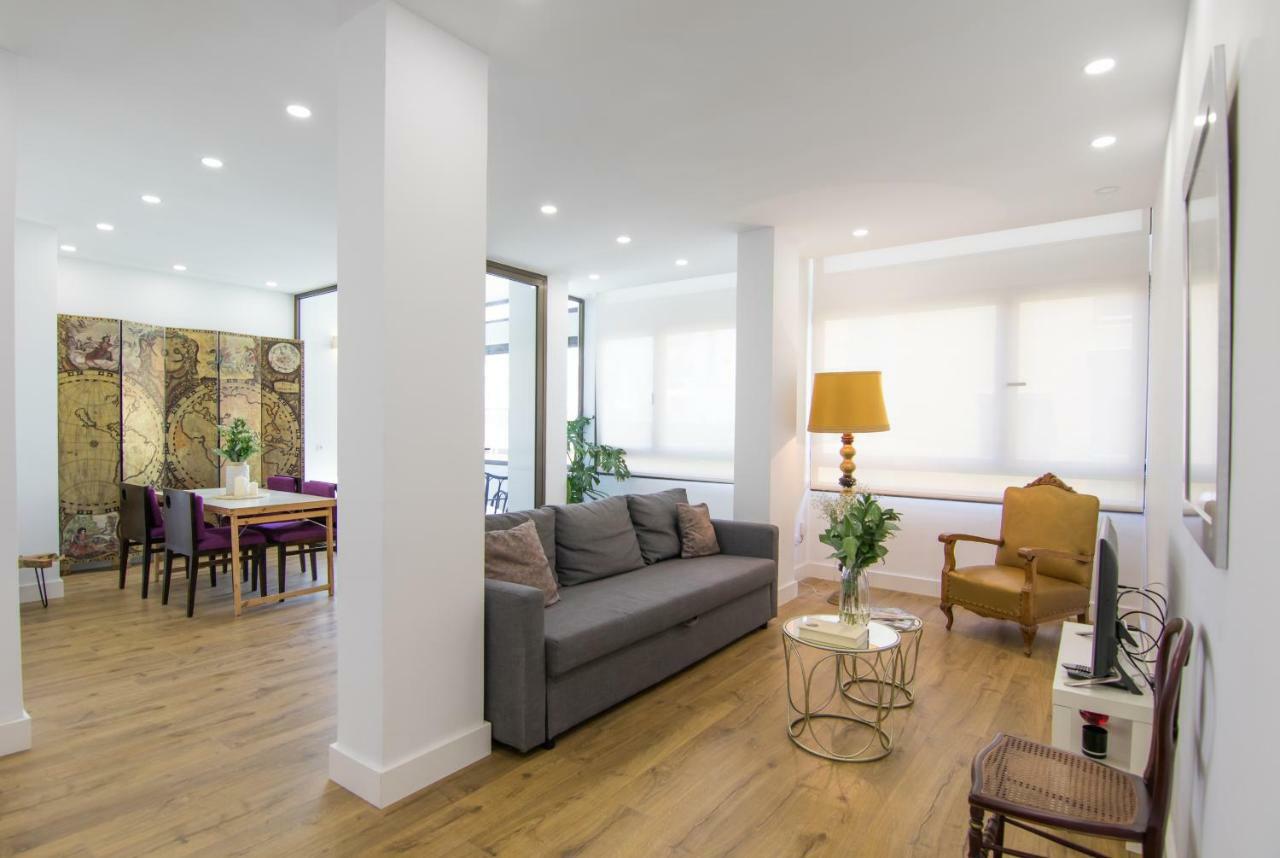 Homeforguest Stylish And Modern Apartment Overlooking Las Canteras Las Palmas de Gran Canaria Eksteriør billede