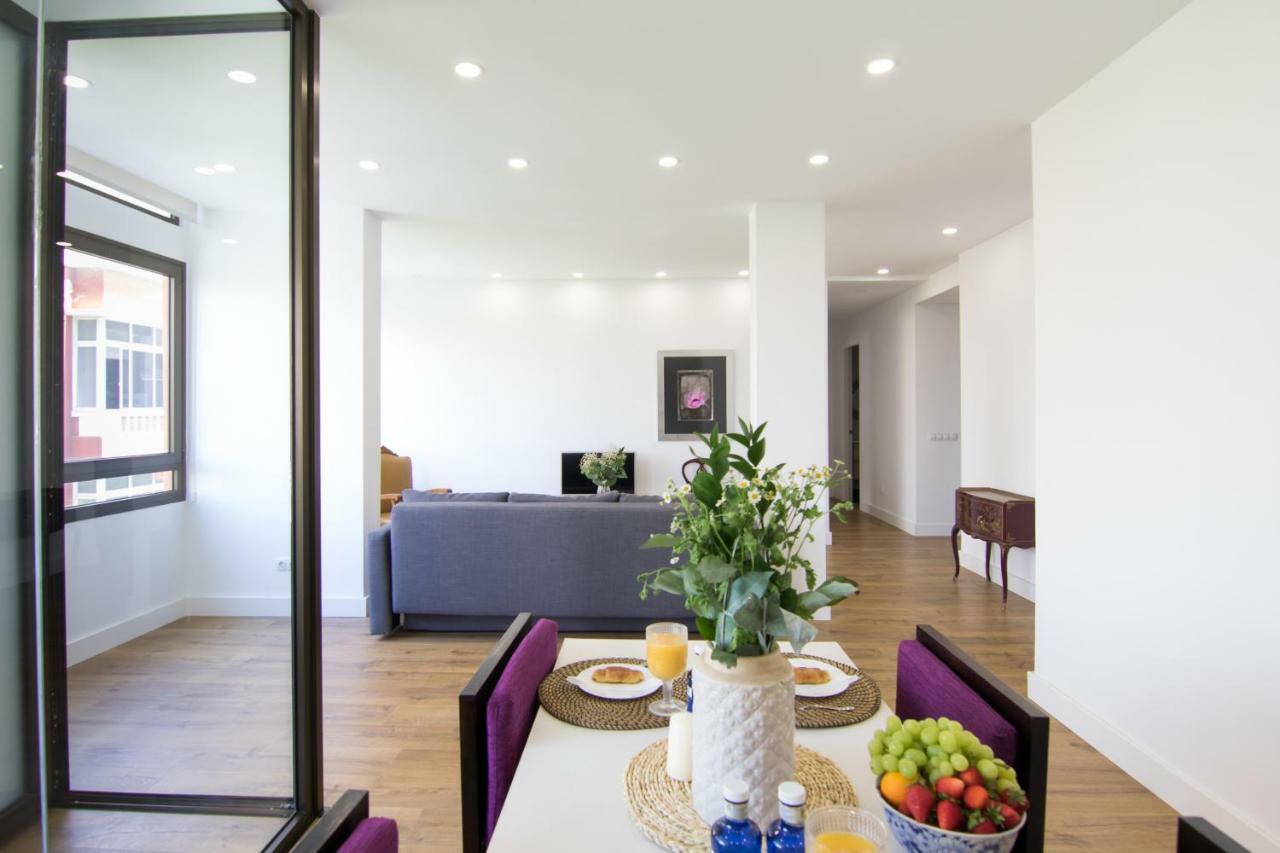 Homeforguest Stylish And Modern Apartment Overlooking Las Canteras Las Palmas de Gran Canaria Eksteriør billede