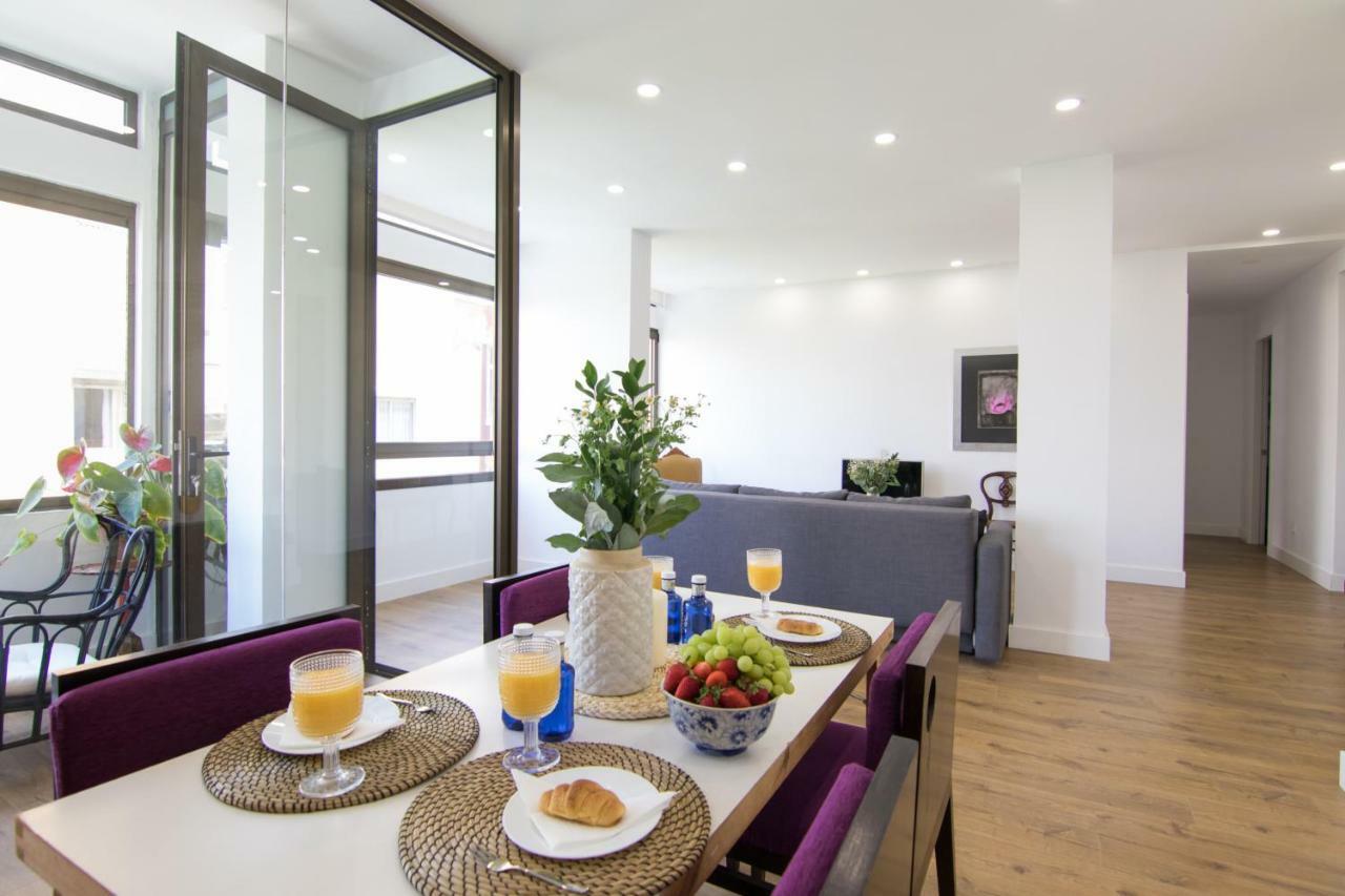 Homeforguest Stylish And Modern Apartment Overlooking Las Canteras Las Palmas de Gran Canaria Eksteriør billede