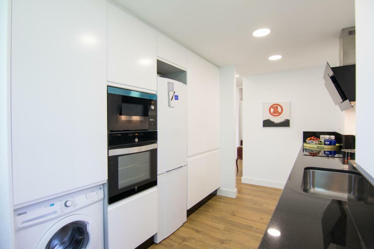 Homeforguest Stylish And Modern Apartment Overlooking Las Canteras Las Palmas de Gran Canaria Eksteriør billede